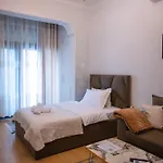 Tirana Center Apartment - Zogu I Boulevard